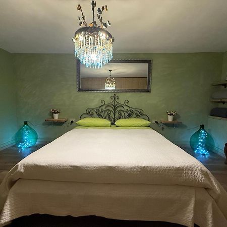 Casa Del Borgo: Appartamento Immerso Nel Verde A/C Bellano Buitenkant foto