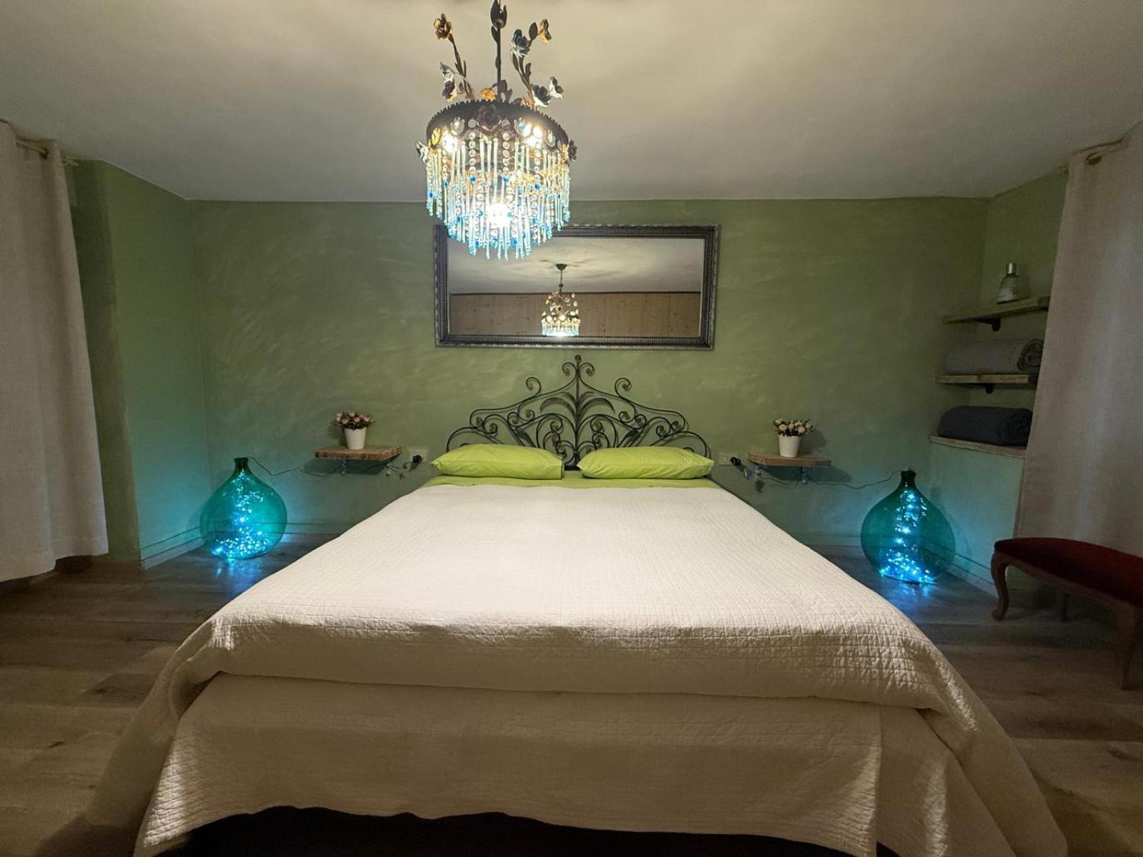Casa Del Borgo: Appartamento Immerso Nel Verde A/C Bellano Buitenkant foto